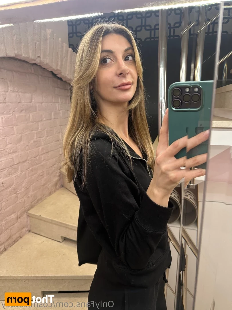 cosmicstacy Onlyfans leaked photo 18667192 on Hotleaks.tv