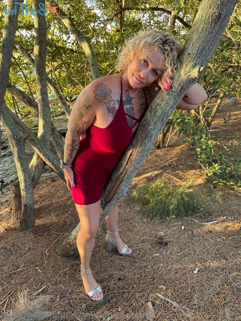 reynamariefantasies Onlyfans leaked photo 18679024 on Hotleaks.tv