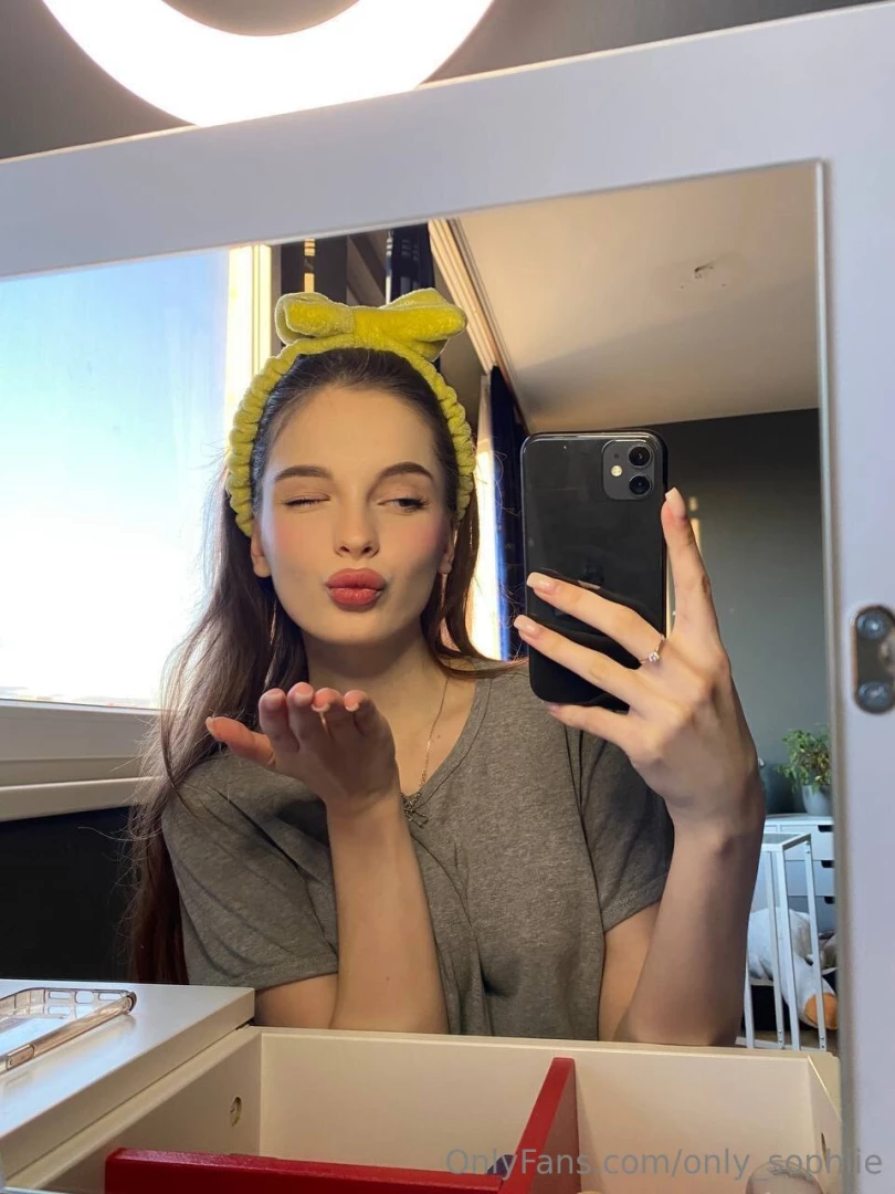 only_sophiie [ only-sophiie ] Onlyfans leaked photo 18685546 on Hotleaks.tv