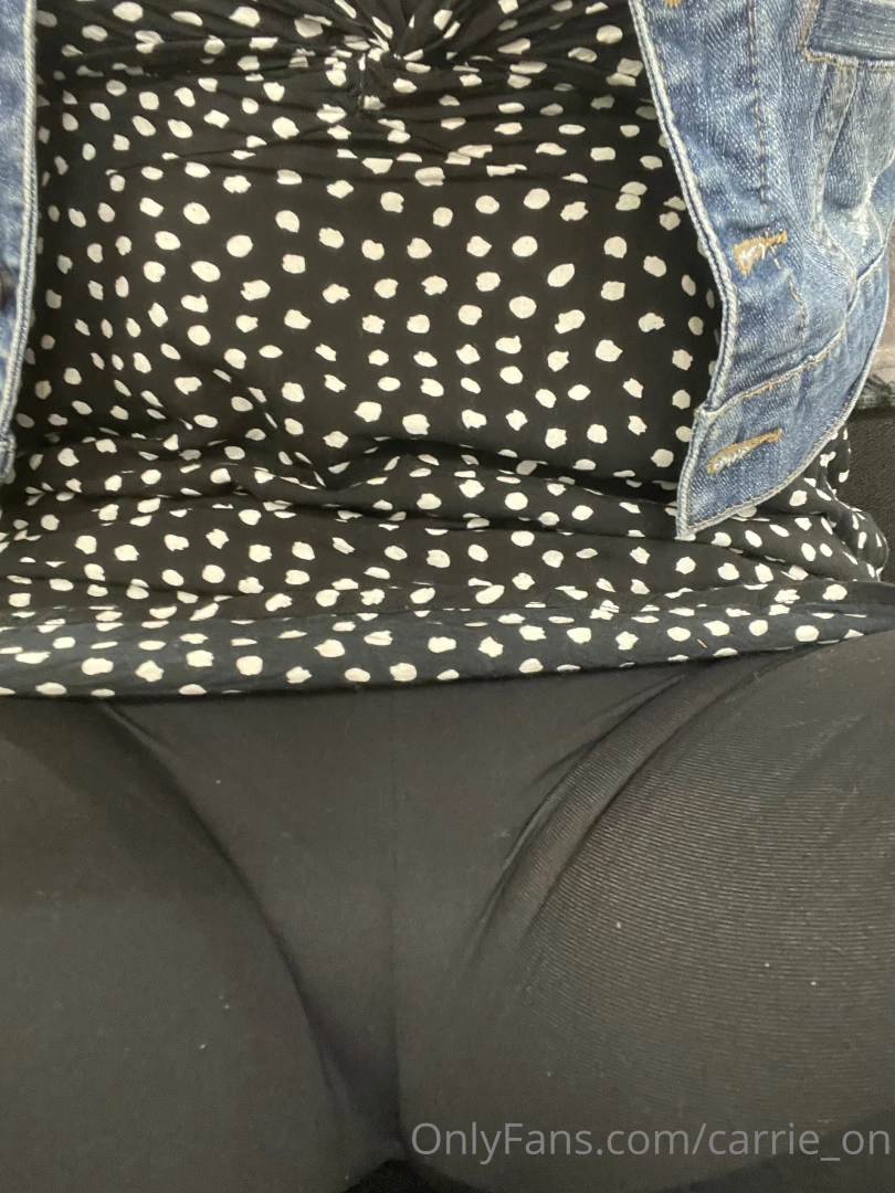 carrie_on [ carrie-on ] Onlyfans leaked photo 18686145 on Hotleaks.tv