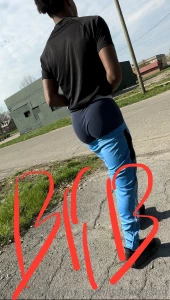 18685938