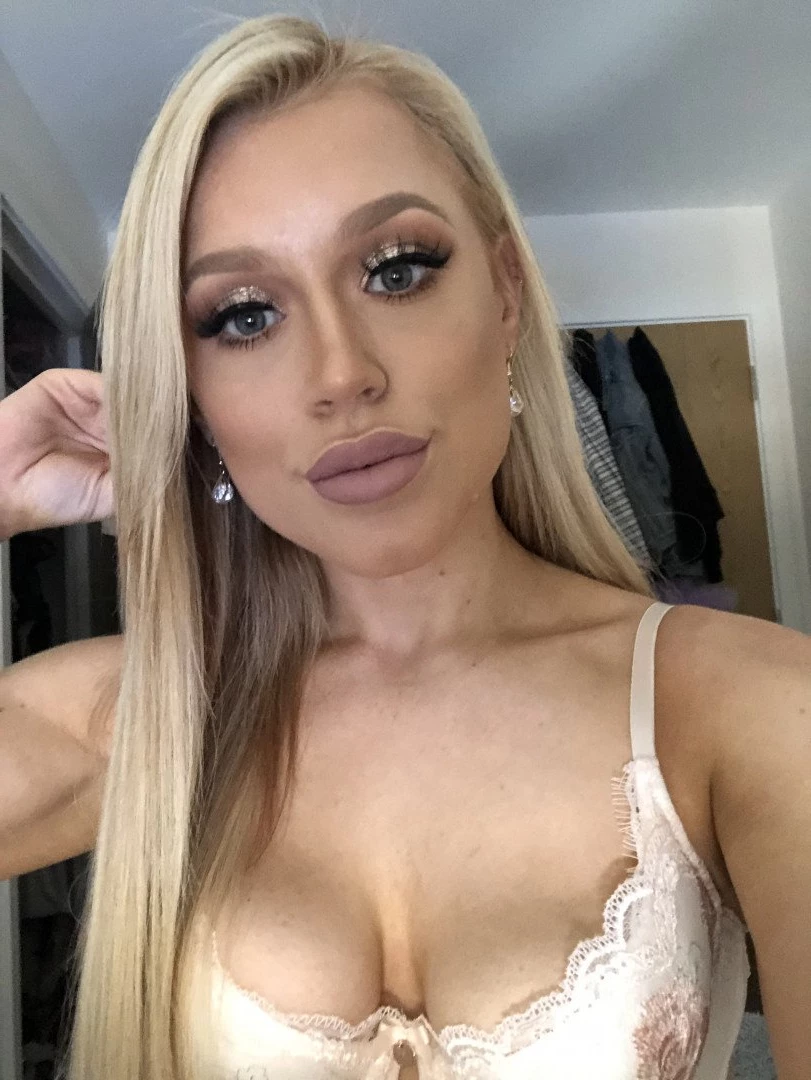 Elle Brooke [ ellebrookeuk ] Onlyfans leaked photo 1570280 on Hotleaks.tv
