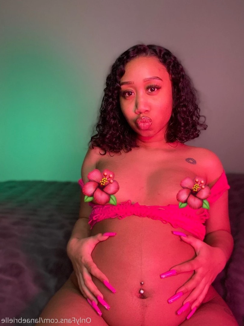 CREAM PIE QUEEN 👸🏽 [ lanaebrielle ] Onlyfans leaked photo 1676082 on Hotleaks.tv