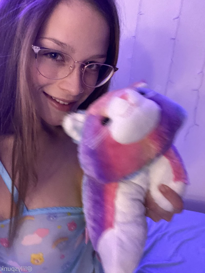 Lilly💜 [ lillyspunk ] Onlyfans leaked photo 1684308 on Hotleaks.tv