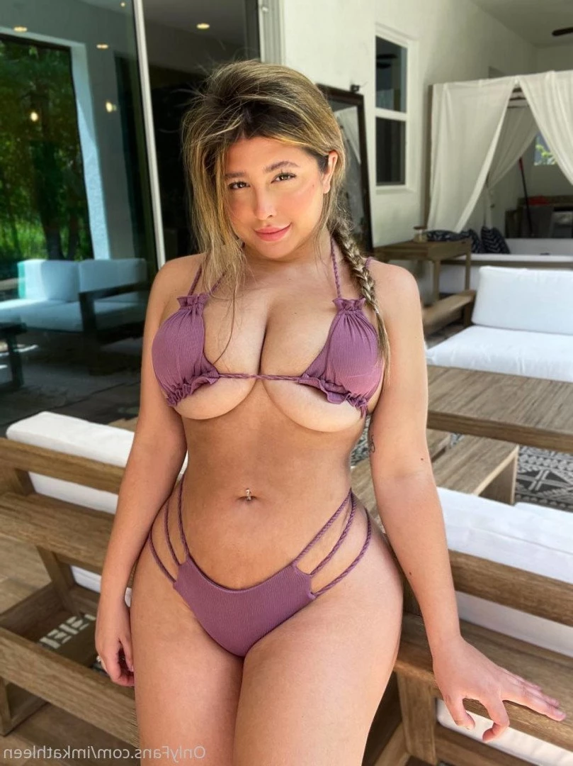 𝑴𝒂𝒓í𝒂 𝑨𝒍𝒆𝒋𝒂𝒏𝒅𝒓𝒂 𝑸 🌹 [ malejandraq ] Onlyfans leaked photo 1743918 on Hotleaks.tv