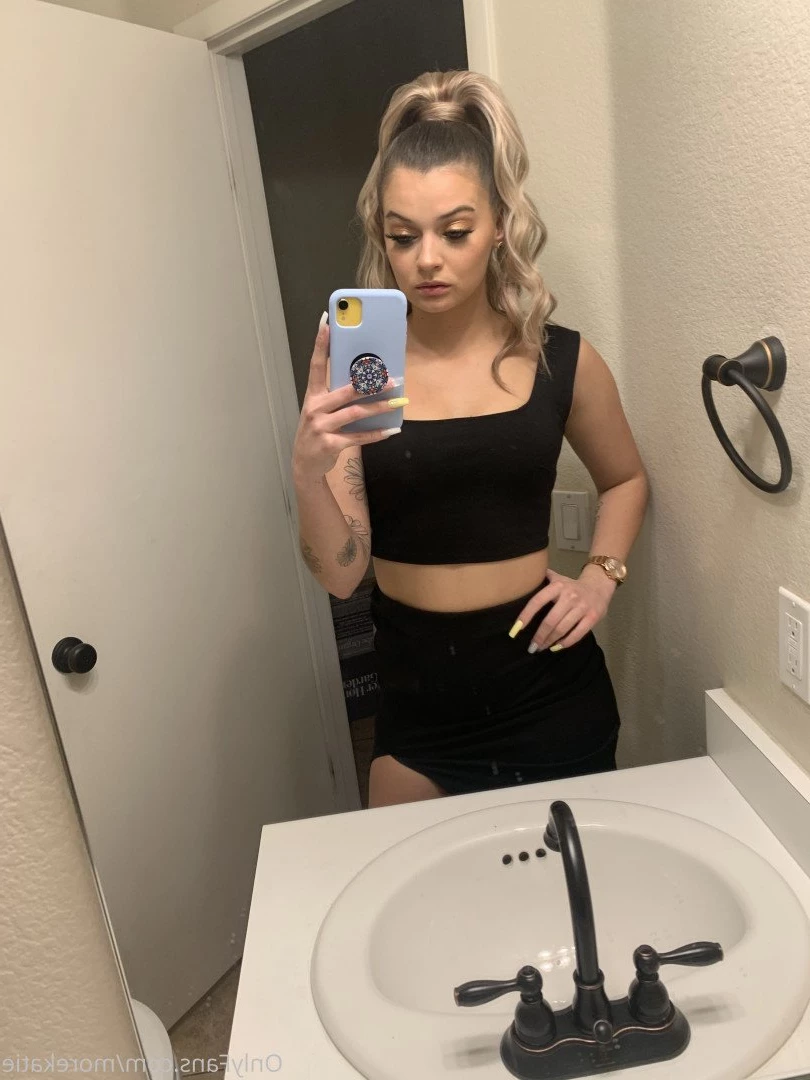 Miss Katie Baby [ morekatie ] Onlyfans leaked photo 1757804 on Hotleaks.tv
