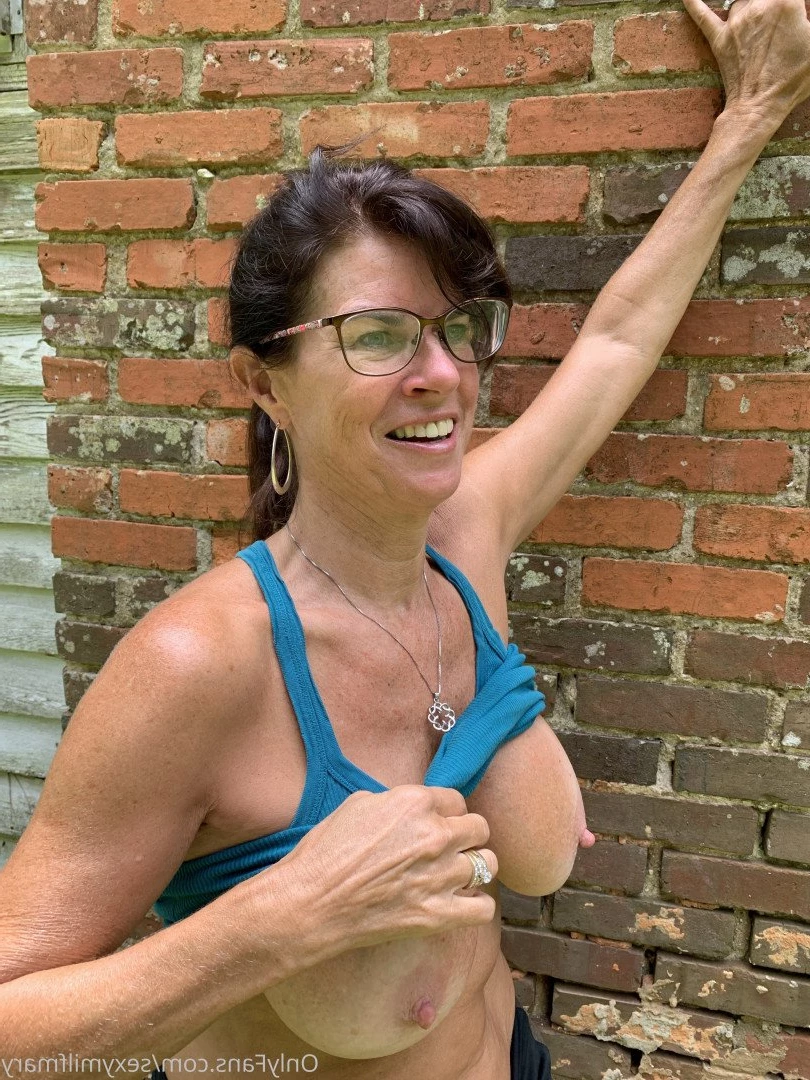 TheMaryBurke [ sexymilfmary ] Onlyfans leaked photo 1810428 on Hotleaks.tv