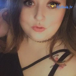 leahloolabelle