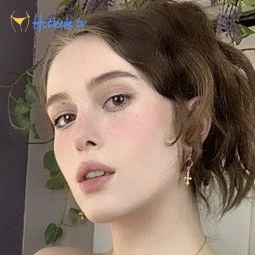 porcelaingoirl