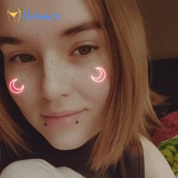 izzy_hellbourne