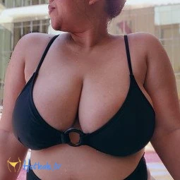 bustythaigirlx