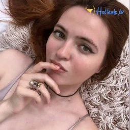 Felicia_Vina