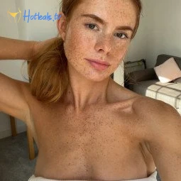 hollieholls