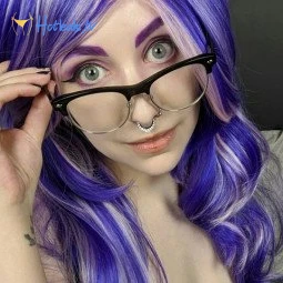 Nyxii 🎬Porn on wall🎥