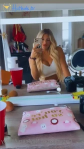 neyleenashley