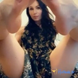 beautyandherfeetz