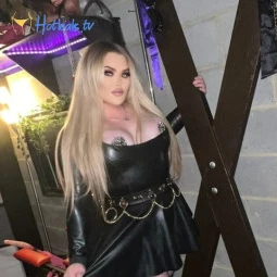 mistresslaura11