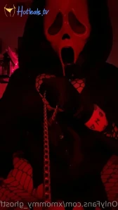 xmommy_ghostface