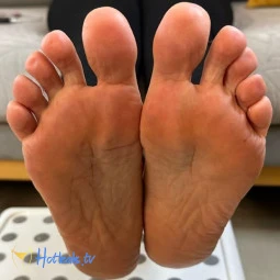 Sly Feet