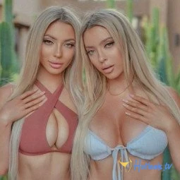 thenaturaltwins